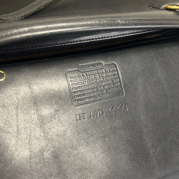 Vintage Coach Black Leather Shoulder Tote 9993 - Picture 7 of 9